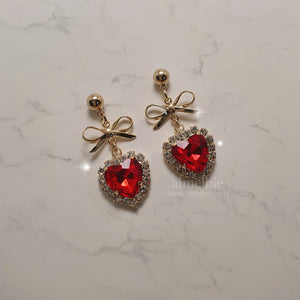 Red Heart and Ribbon Earrings (Momoland Nayun Earrings)