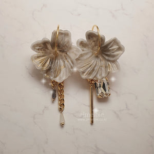 Bucolic Flower Earrings