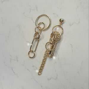 Urban Gold Rings and Chains Earrings