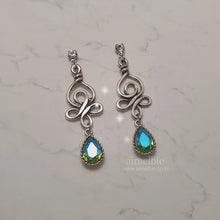 Load image into Gallery viewer, Blue Green Fantasia Earrings