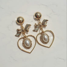 Load image into Gallery viewer, Charlotte Earrings