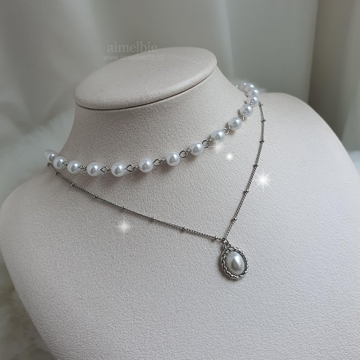 Elegant Layered Pearl Choker Necklace Silver - Main Image