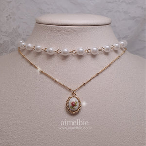 Vintage Rose Layered Pearl Choker Necklace