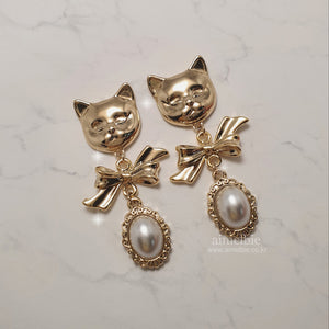 Melbie The Cat Series - Sweet Kitty Earrings