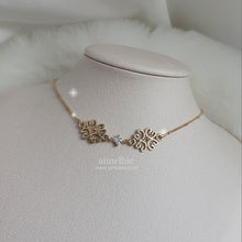 Load image into Gallery viewer, Gold Princess Semi-Choker Necklace