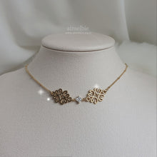 Load image into Gallery viewer, Gold Princess Semi-Choker Necklace