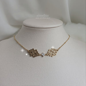 Gold Princess Semi-Choker Necklace