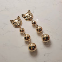 Load image into Gallery viewer, Melbie The Cat Series - Modern Gold Ball Earrings