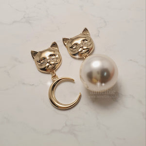 Melbie The Cat Series - Moon and Big Pearl Earrings (Gold ver.)