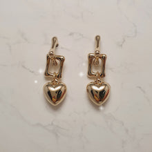 Load image into Gallery viewer, Urban Golden Heart Earrings