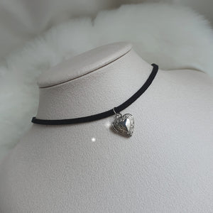 Vintage Heart Locket Choker - Silver ver.