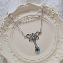 Load image into Gallery viewer, Blue Green Fantasia Necklace