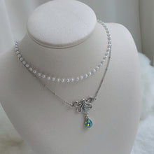 Load image into Gallery viewer, Blue Green Fantasia Necklace