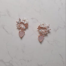 Load image into Gallery viewer, Baby Bouquet Earrings - Pink