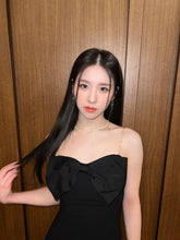 Load image into Gallery viewer, Sweet Silver Key Earrings (LOONA Heejin, Billlie Haruna Earrings)