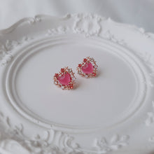 Load image into Gallery viewer, Cherrypink Heart Princess Earrings