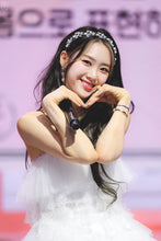 Load image into Gallery viewer, [IU, Kim Sejeong Earrings] Minerva Earrings - Silver version