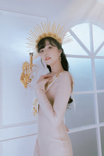 Load image into Gallery viewer, Aphrodite Series - Under the Moonlight Earrings (Peach ver.)