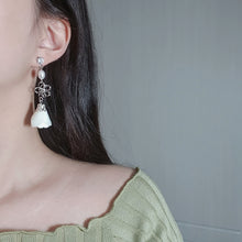 Load image into Gallery viewer, White Camelia Earrings