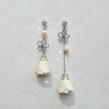 Load image into Gallery viewer, White Camelia Earrings