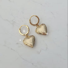 Load image into Gallery viewer, Vintage Heart Locket Huggies Earrings - Gold ver.