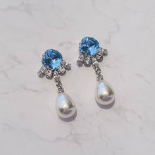 Load image into Gallery viewer, Cushion Square crystal earrings - Light Sapphire