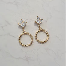 Load image into Gallery viewer, Diamond and Gold Ring Earrings (STAYC Isa, fromis_9 Chaeyoung Earrings)