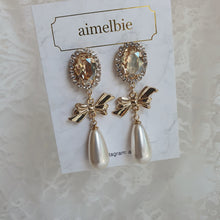 Load image into Gallery viewer, [IVE Leeseo Earrings) Golden Shadow and Ribbon Earrings