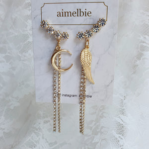 Moon Angel Earrings - Gold
