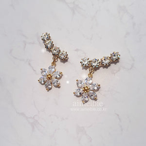 Daisy Wing Earrings - Simple (Gold ver.) (Red Velvet Yeri, Park Eunbin Earrings)
