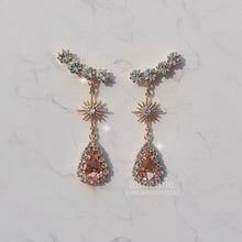 Load image into Gallery viewer, Stellar Elf Earrings - Peach