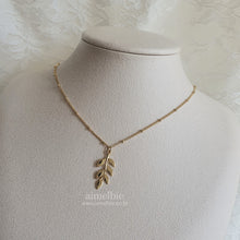 Load image into Gallery viewer, Forest Leaves Necklace - Gold (STACY Yoon Necklace)