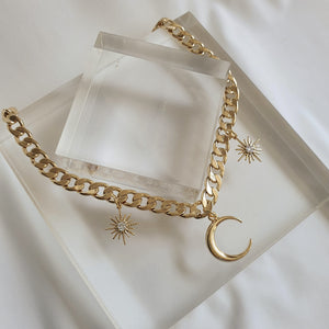 Moon and Star Bold Chain Choker - Gold (Woo!ah! Nana, Lucy Necklace)