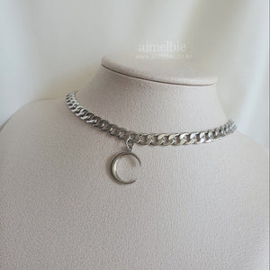 Crescent Moon Bold Chain Choker - Silver