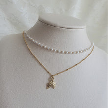 Load image into Gallery viewer, Little Leaves Layered Necklace - Gold