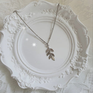 Forest Leaves Necklace - Silver (Billlie Sua Necklace)