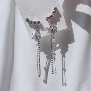 [IU Earrings] Daisy Wing Earrings - Longdrop (Silver ver.)