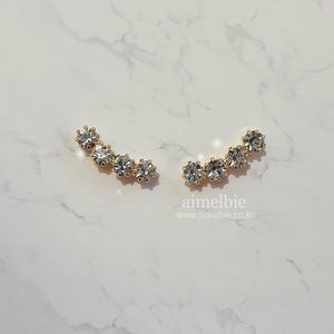 Simple Wing Earrings - Gold