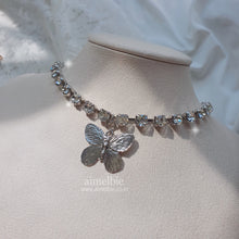 Load image into Gallery viewer, Bling Butterfly Choker Necklace (Rocket Punch Dahyun Necklace)