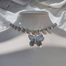 Load image into Gallery viewer, Bling Butterfly Choker Necklace (Rocket Punch Dahyun Necklace)