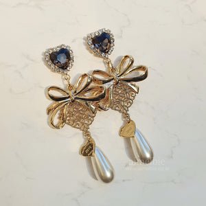 Ribbon Party Earrings - Black Diamond