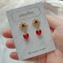 Load image into Gallery viewer, Antique Heart Earrings - Red