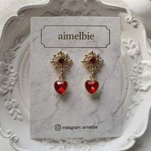 Load image into Gallery viewer, Antique Heart Earrings - Red