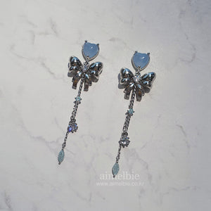 Dreamy Ribbon and Heart Earrings - Silver