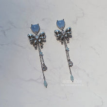 Load image into Gallery viewer, Dreamy Ribbon and Heart Earrings - Silver