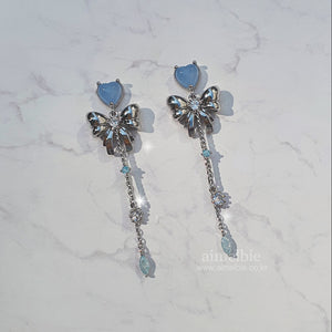 Dreamy Ribbon and Heart Earrings - Silver