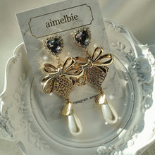 Load image into Gallery viewer, Ribbon Party Earrings - Black Diamond