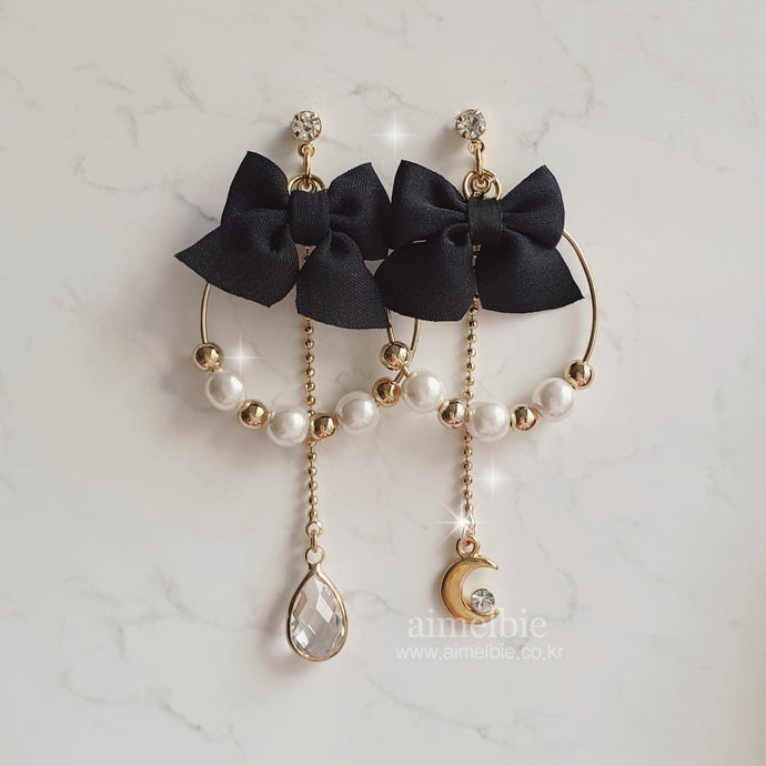 Ribbon Fairy Earrings - Black