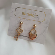 Load image into Gallery viewer, Gold Heart Key Earrings