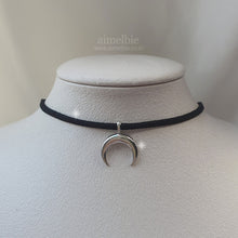 Load image into Gallery viewer, Upside Down Crescent Moon Choker - Silver